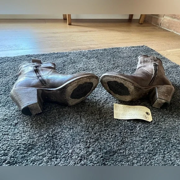 Fiorentini+Baker Prill Boot size 39 with box. - Picture 9 of 10